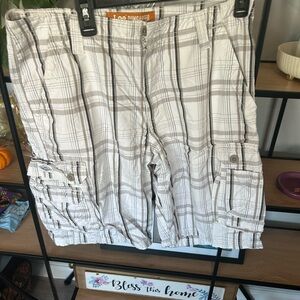 Lee Dungaree Mens size 32 Casual Plaid Cargo Shorts